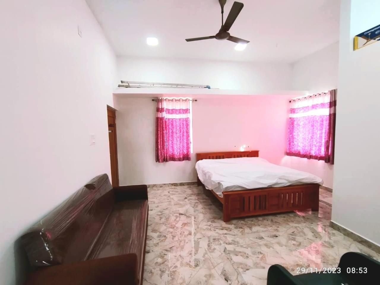 Arul Homestay Mettuppālaiyam Esterno foto